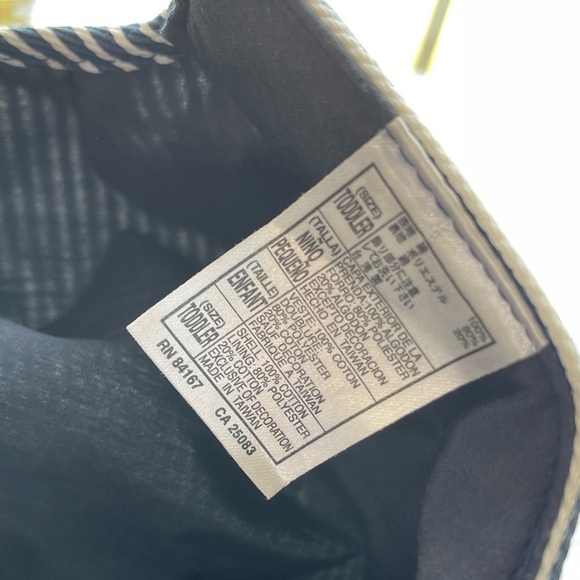 Walt Disney World /  Railroad Train Hat / Toddler
Size Pixar Disney Blue Stripe - Picture 7 of 7